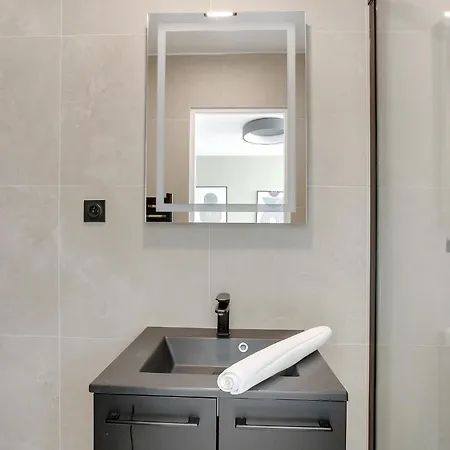 Modern And Air-conditioned In The Heart Of Le Marais * Paris