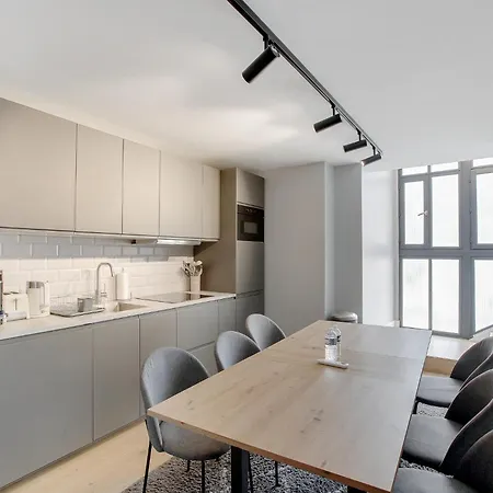 Daire Modern And Air-conditioned In The Heart Of Le Marais Paris