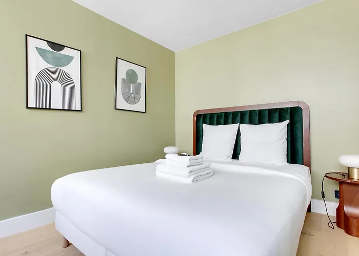 Daire Modern And Air-conditioned In The Heart Of Le Marais Paris